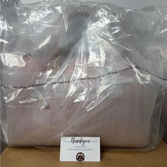 NWT 2026 Coach Powder Pink LARGE Rowan SAMEDAY SHIP CEA19 - Picture 4 of 4